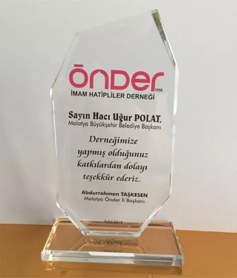 Kristal Plaket+KIRMIZI Kadife Kutu