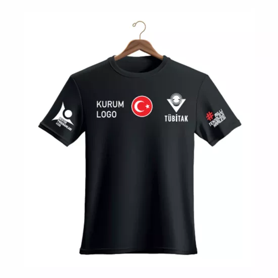 2026 Yeni Yönetmenlik Siyah Tişört